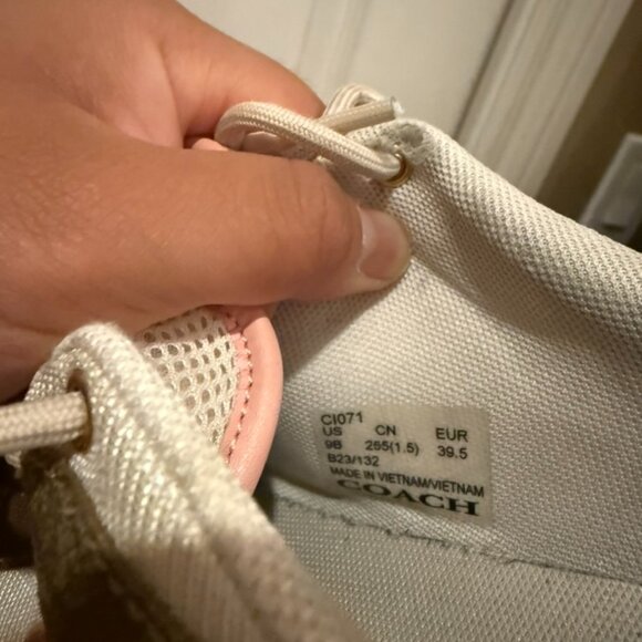EUC Coach Strider Sneaker - Picture 9 of 9